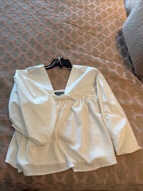 Sunday in Brooklyn White V-Neck Puff Sleeve Blouse